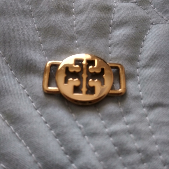 Authentic Tory Burch replacement Gold Metal Logo - Picture 9 of 9